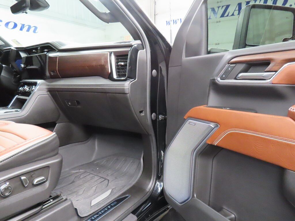 2024 GMC Sierra 2500HD 4x4 Crew Cab Denali Ultimate Fond du Lac WI