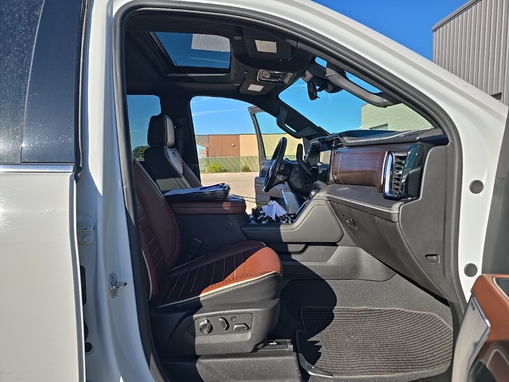 2024 GMC Sierra 2500HD 4x4 Crew Cab Denali Ultimate Fond du Lac WI
