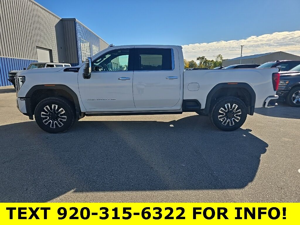 2024 GMC Sierra 2500HD 4x4 Crew Cab Denali Ultimate Fond du Lac WI