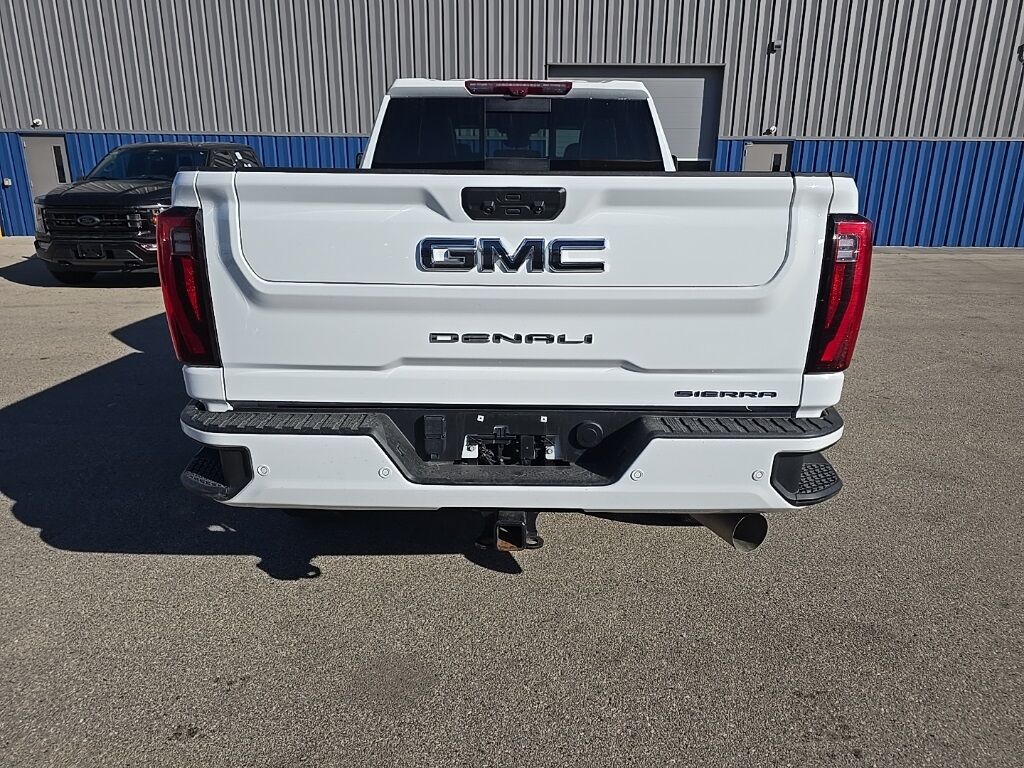 2024 GMC Sierra 2500HD 4x4 Crew Cab Denali Ultimate Fond du Lac WI