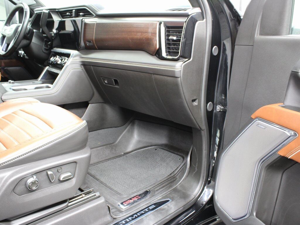 2024 GMC Sierra 2500HD 4x4 Crew Cab Denali Ultimate Fond du Lac WI