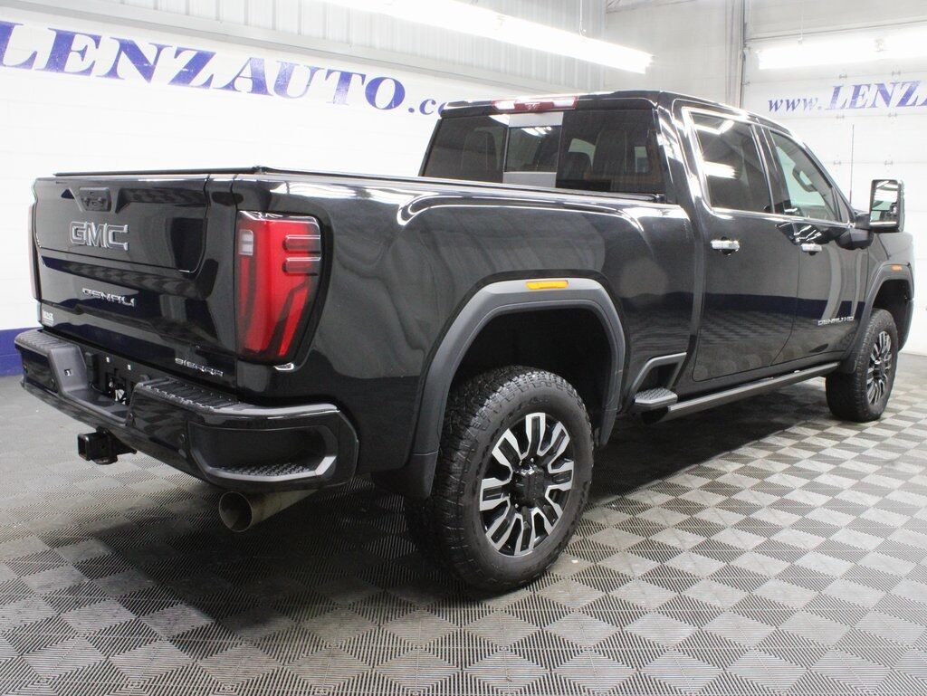 2024 GMC Sierra 2500HD 4x4 Crew Cab Denali Ultimate Fond du Lac WI