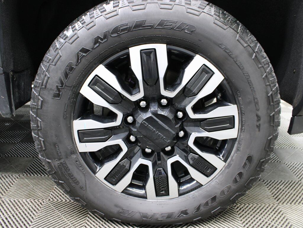 2024 GMC Sierra 2500HD 4x4 Crew Cab Denali Ultimate Fond du Lac WI