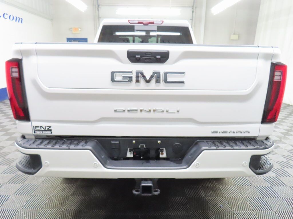 2024 GMC Sierra 2500HD 4x4 Crew Cab Denali Ultimate Fond du Lac WI