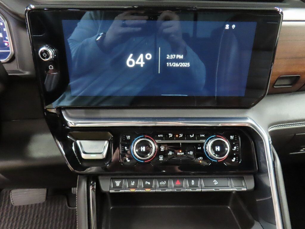 2024 GMC Sierra 2500HD 4x4 Crew Cab Denali Ultimate Fond du Lac WI