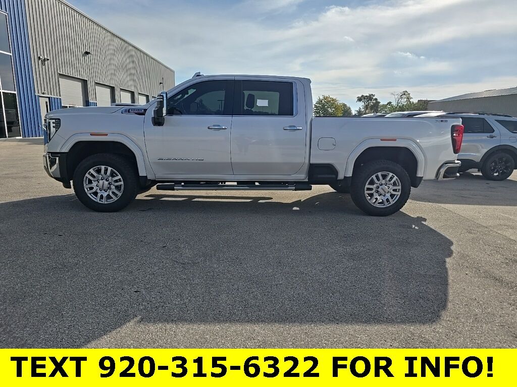 2024 GMC Sierra 2500HD 4x4 Crew Cab SLT Fond du Lac WI