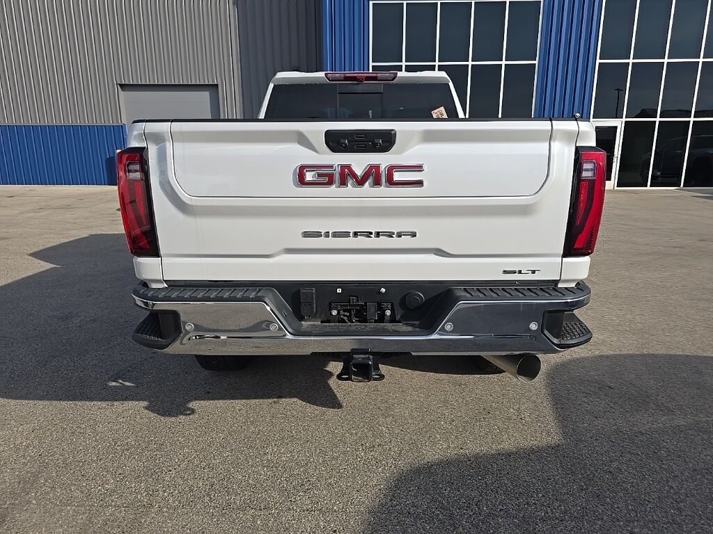 2024 GMC Sierra 2500HD 4x4 Crew Cab SLT Fond du Lac WI