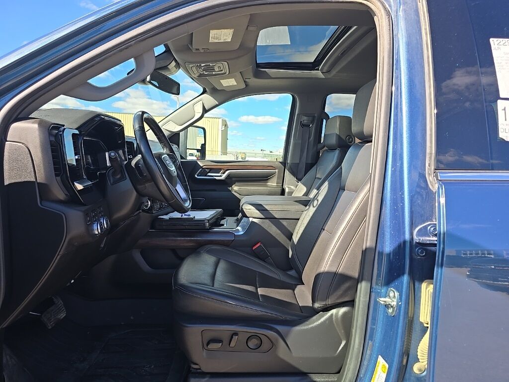 2024 GMC Sierra 2500HD 4x4 Crew Cab SLT Minocqua WI