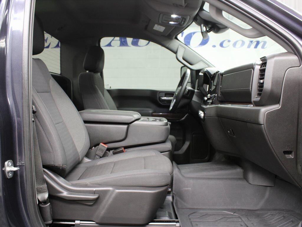2024 GMC Sierra 2500HD 4x4 Regular Cab SLE Fond du Lac WI