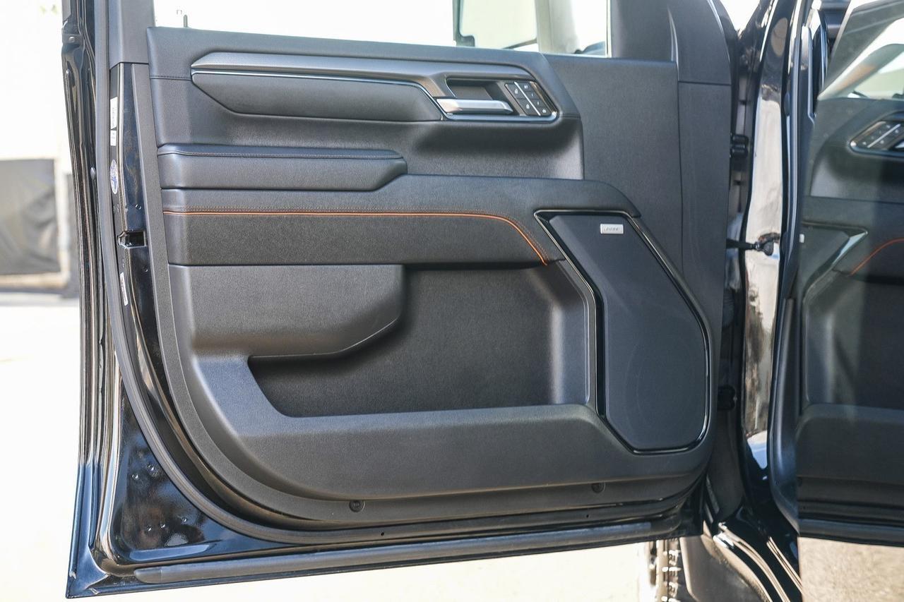 2024 GMC Sierra 2500HD AT4 Newport Beach CA