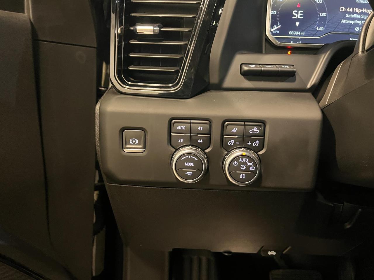 2024 GMC Sierra 2500HD AT4 Parker CO
