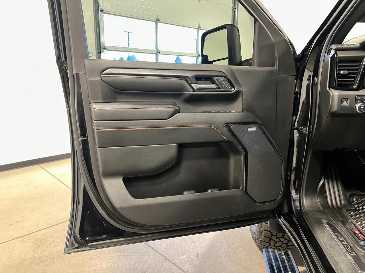 2024 GMC Sierra 2500HD AT4 Parker CO