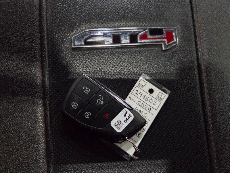 2024 GMC Sierra 2500HD AT4 Plus Pkg 6.6L Diesel GPS Camera Sunroof NEW Tires Arlington TX