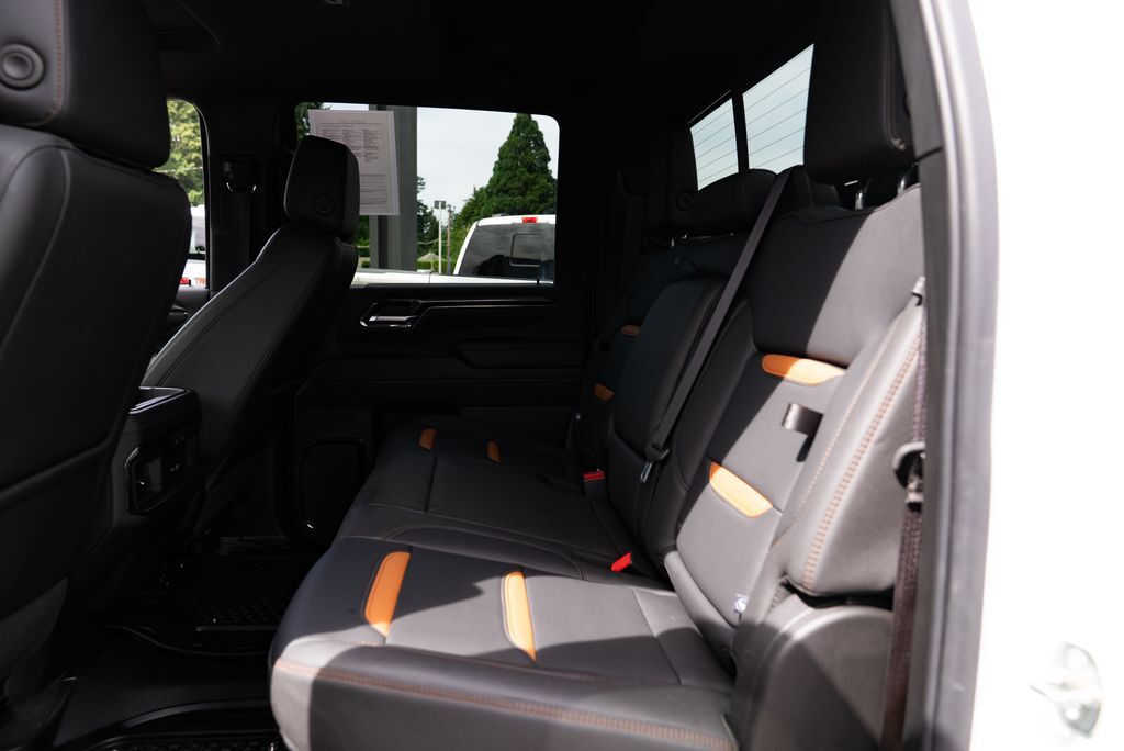 2024 GMC Sierra 2500HD AT4 Milwaukie OR