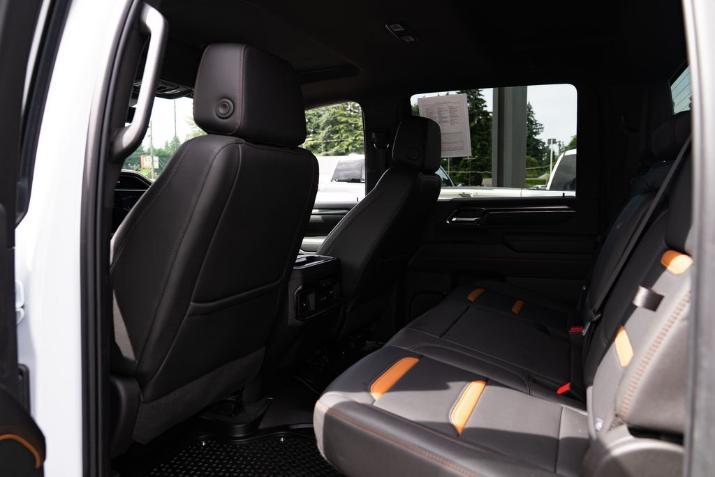 2024 GMC Sierra 2500HD AT4 Milwaukie OR