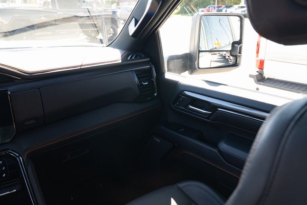 2024 GMC Sierra 2500HD AT4 Milwaukie OR