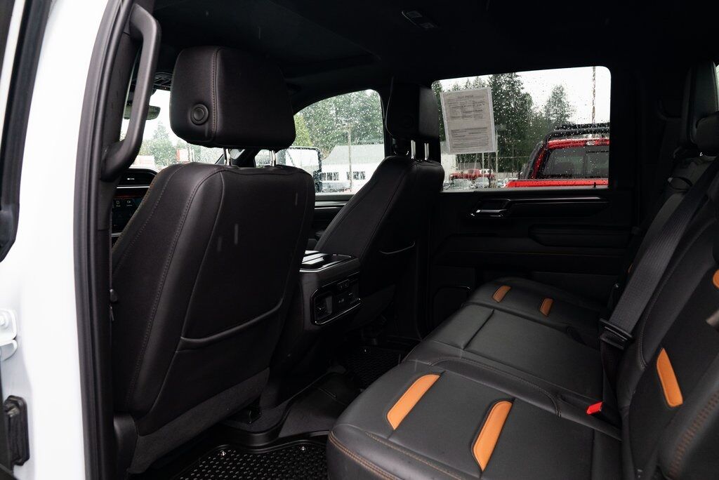 2024 GMC Sierra 2500HD AT4 Milwaukie OR