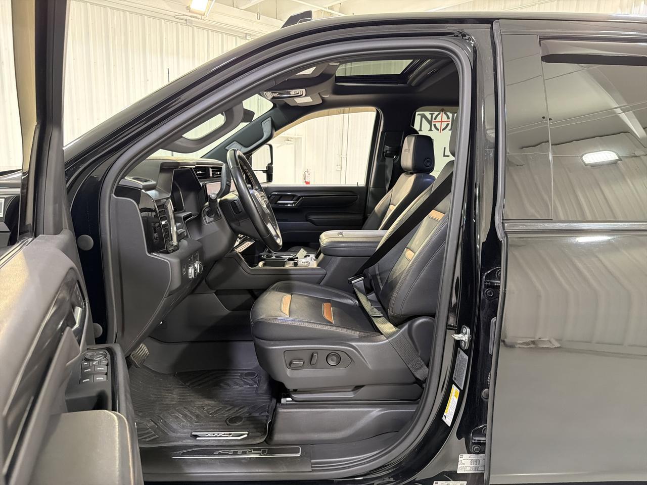 2024 GMC Sierra 2500HD AT4 San Antonio TX