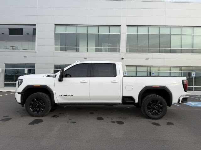 2024 GMC Sierra 2500HD AT4