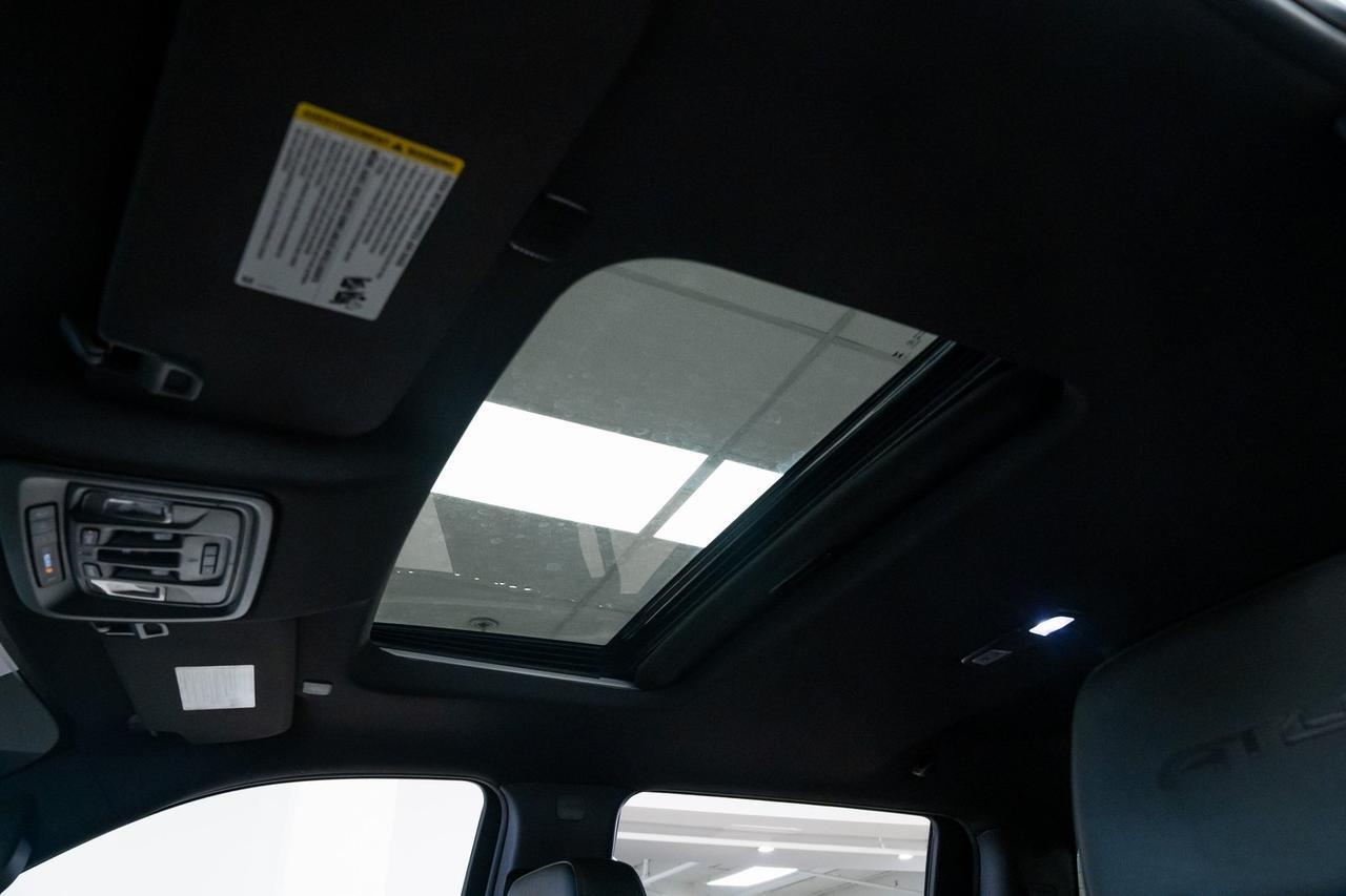 2024 GMC Sierra 2500HD AT4 Vented Seats Premium Package Tech Package Portland OR