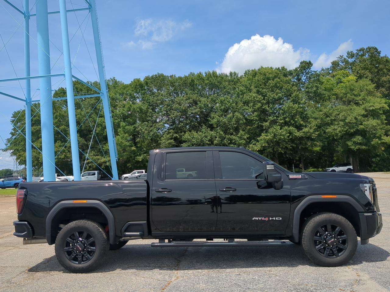 2024 GMC Sierra 2500HD AT4