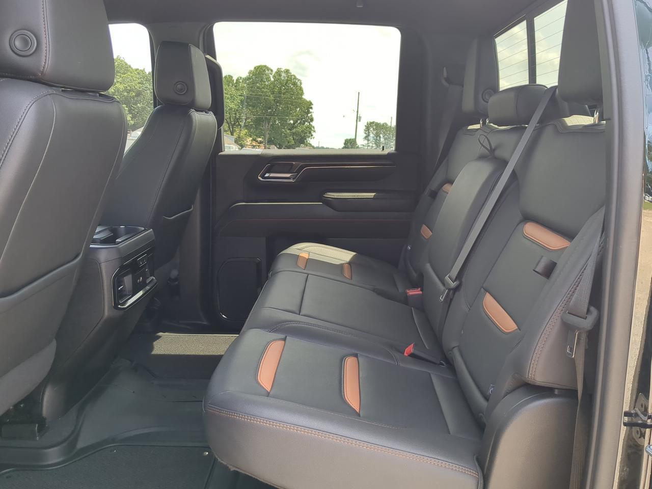 2024 GMC Sierra 2500HD AT4 Winder GA