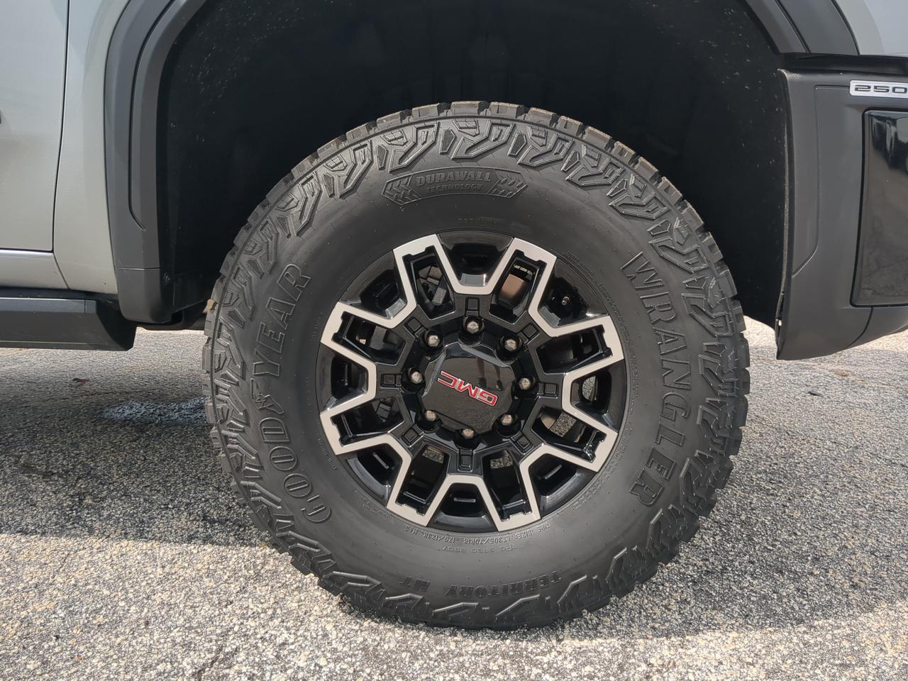 2024 GMC Sierra 2500HD AT4X Winder GA