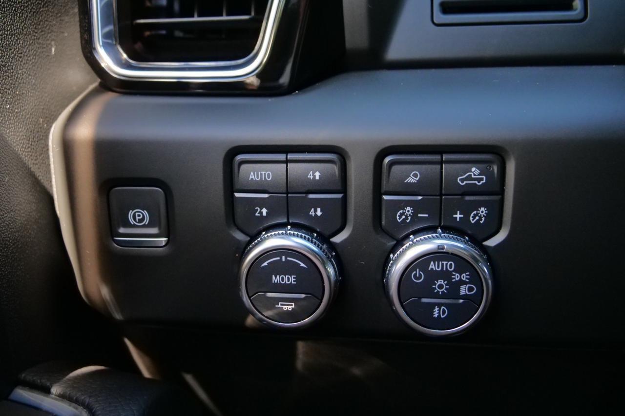 2024 GMC Sierra 2500HD Denali 4X4 / Duramax Diesel / Power Sunroof Lincolnton NC