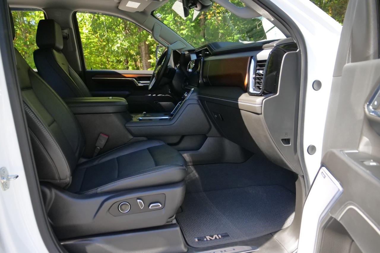 2024 GMC Sierra 2500HD Denali 4X4 / Duramax Diesel / Power Sunroof Lincolnton NC