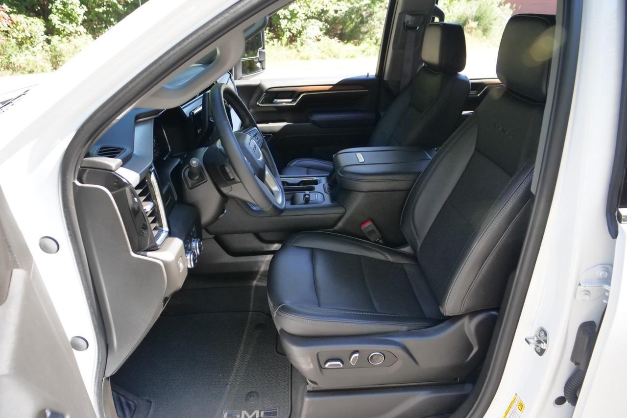 2024 GMC Sierra 2500HD Denali 4X4 / Duramax Diesel / Power Sunroof Lincolnton NC