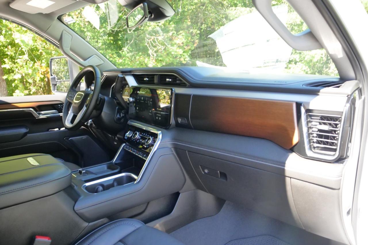 2024 GMC Sierra 2500HD Denali 4X4 / Duramax Diesel / Power Sunroof Lincolnton NC