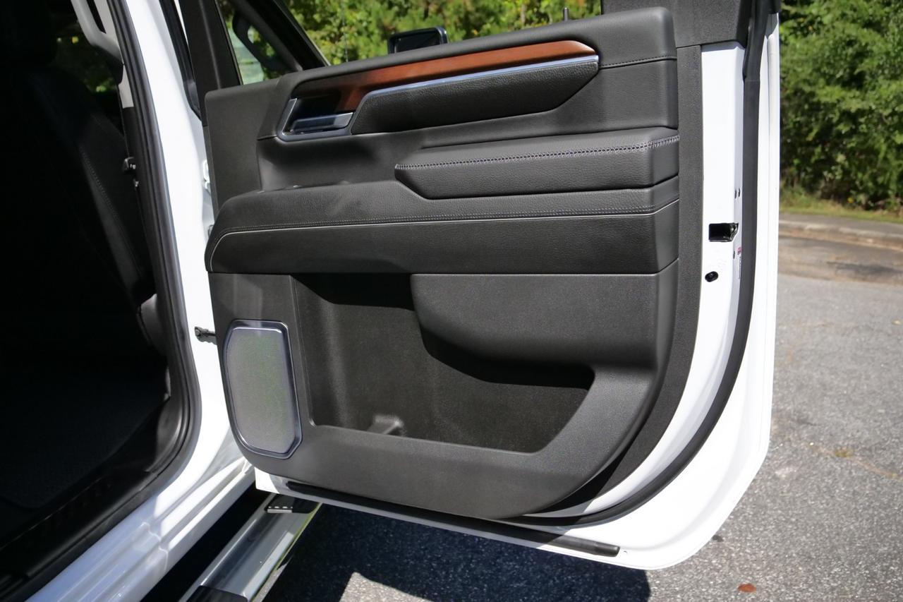 2024 GMC Sierra 2500HD Denali 4X4 / Duramax Diesel / Power Sunroof Lincolnton NC