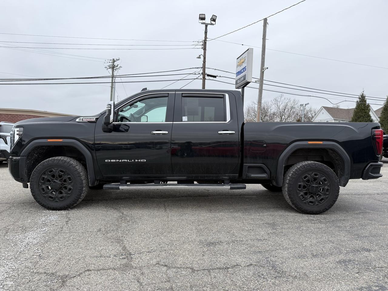 2024 GMC Sierra 2500HD Denali