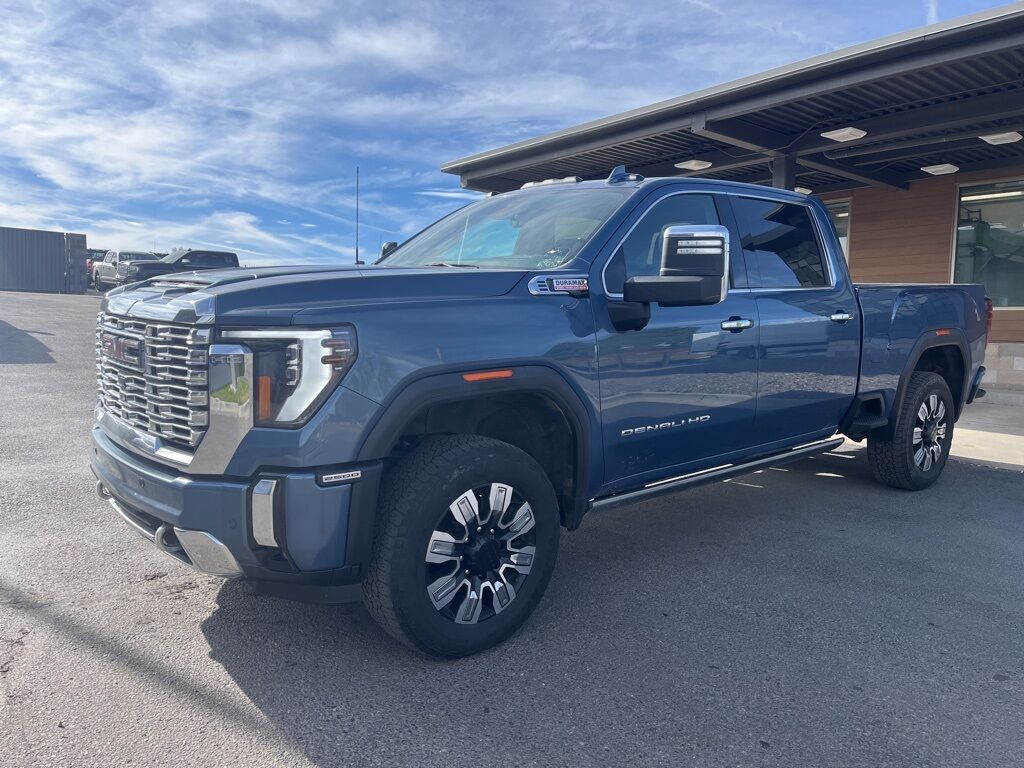2024 GMC Sierra 2500HD Denali