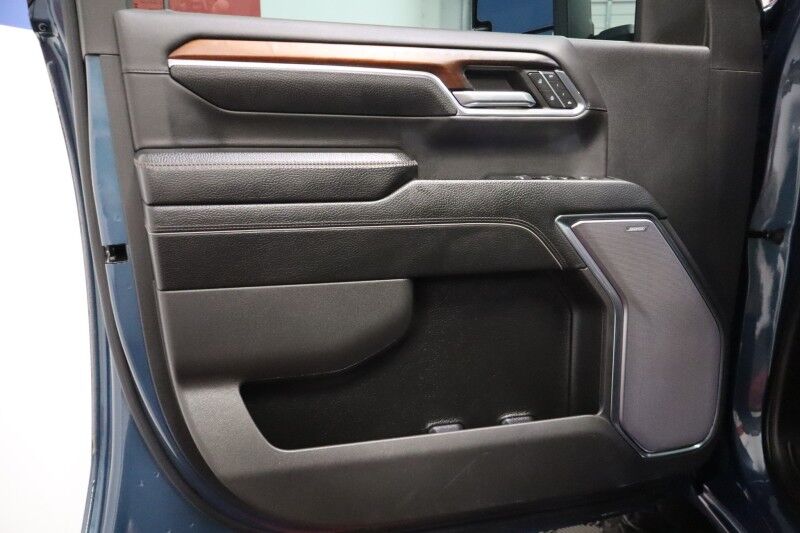 2024 GMC Sierra 2500HD Denali Reserve Pkg 6.6L Diesel Sunroof 35in Tires FREE WARRANTY Arlington TX