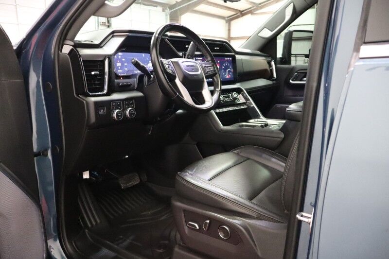 2024 GMC Sierra 2500HD Denali Reserve Pkg 6.6L Diesel Sunroof 35in Tires FREE WARRANTY Arlington TX