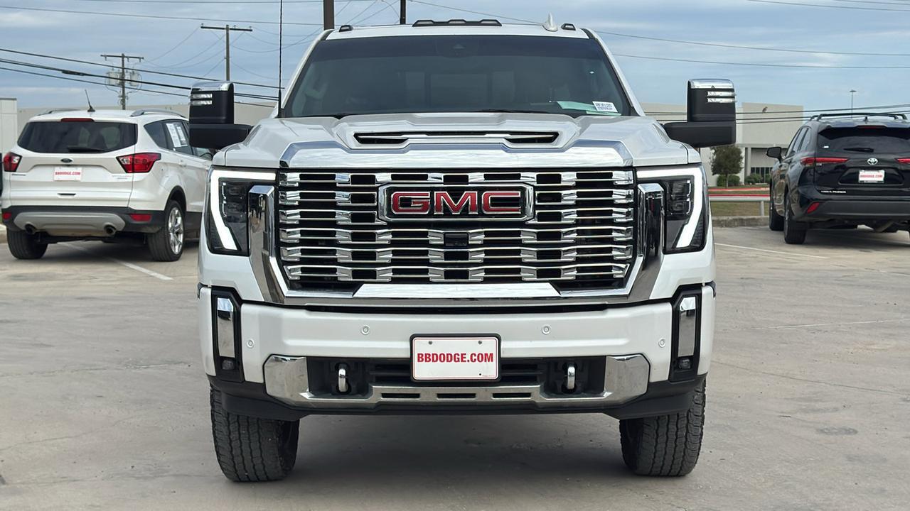 2024 GMC Sierra 2500HD Denali