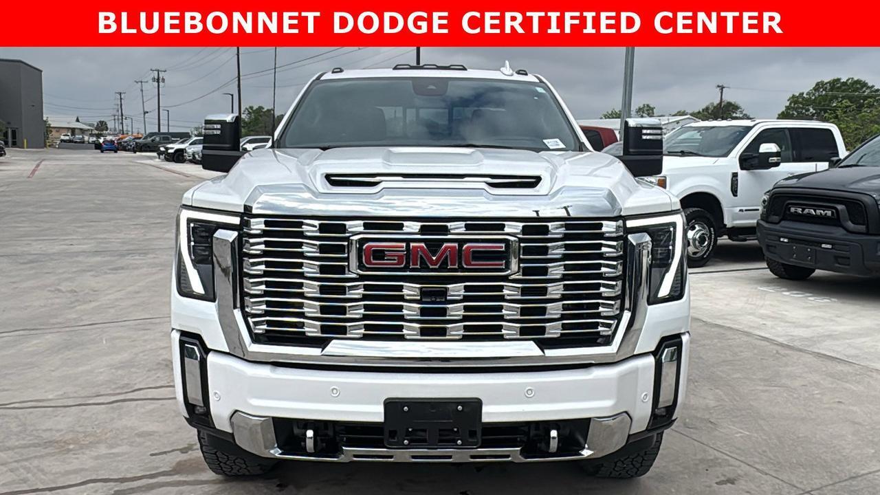 2024 GMC Sierra 2500HD Denali