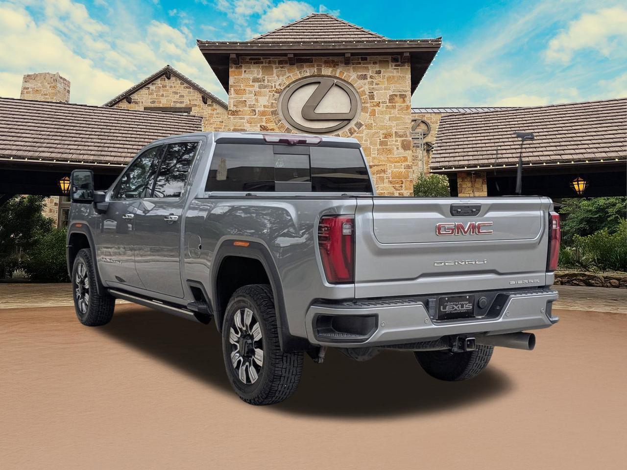 2024 GMC Sierra 2500HD Denali