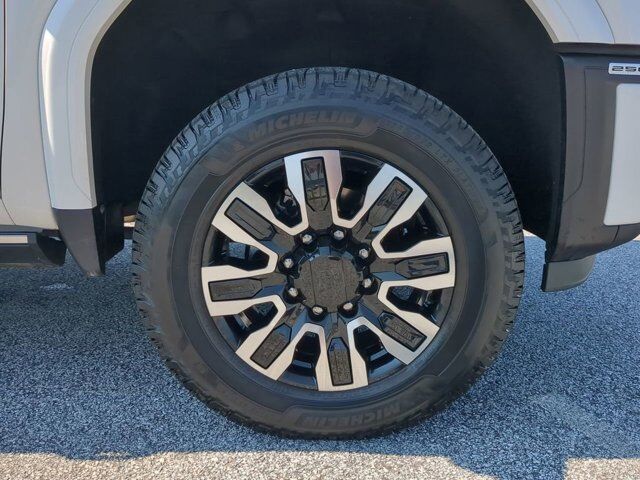 2024 GMC Sierra 2500HD Denali Ultimate Appleton WI