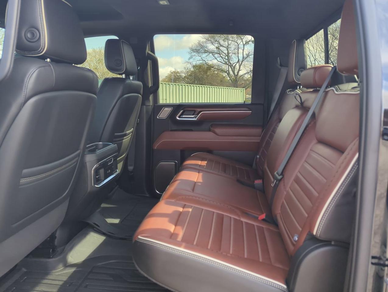 2024 GMC Sierra 2500HD Denali Ultimate Winder GA