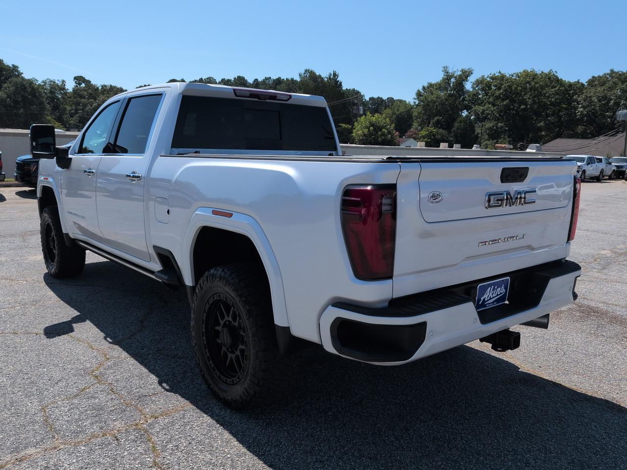 2024 GMC Sierra 2500HD Denali Ultimate Winder GA