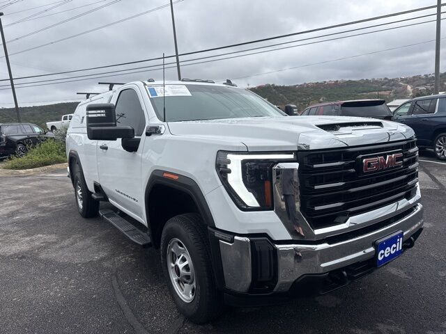 2024 GMC Sierra 2500HD Pro