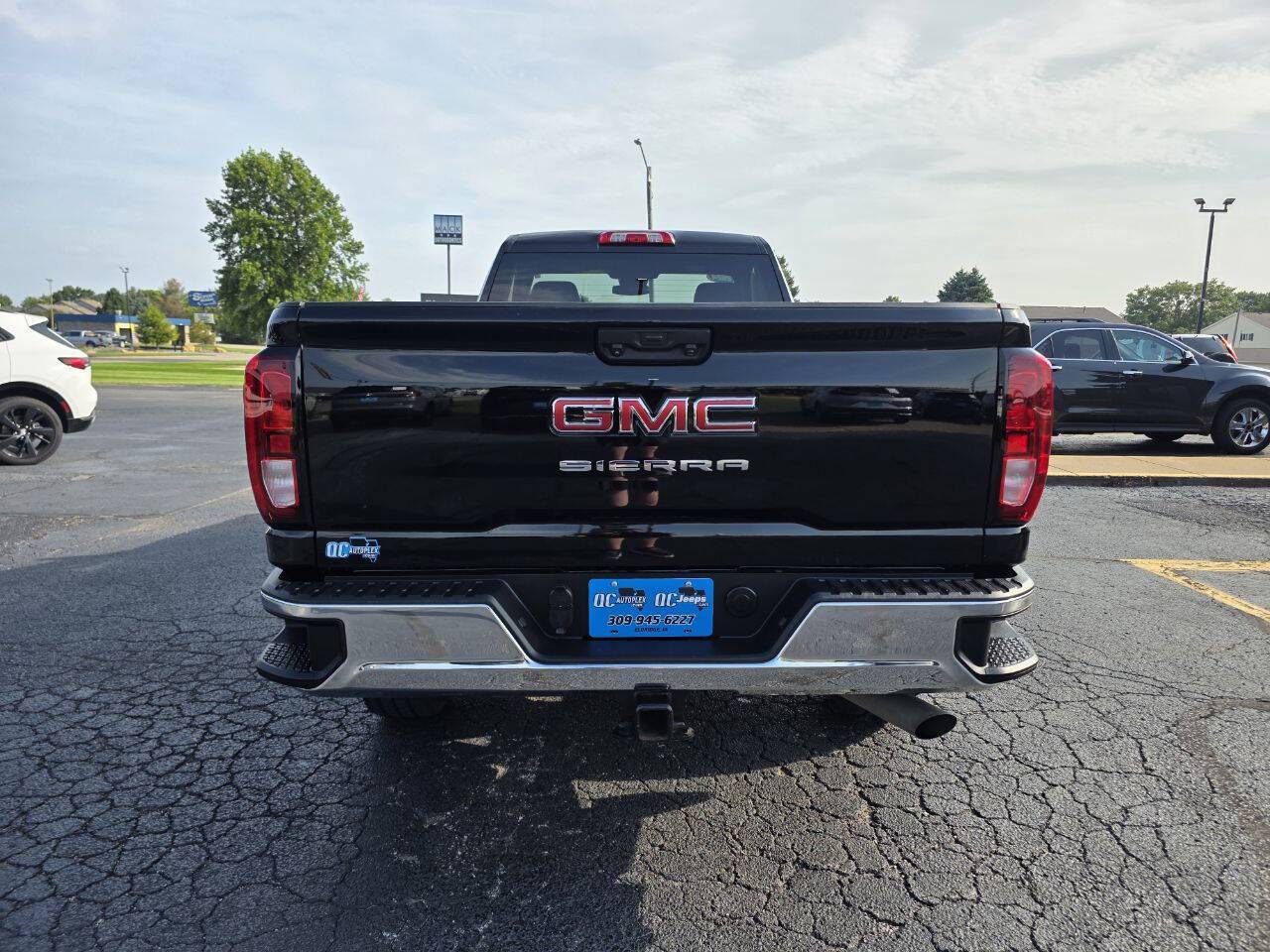 2024 GMC Sierra 2500HD Pro 4x4 2dr Regular Cab LB Eldridge IA