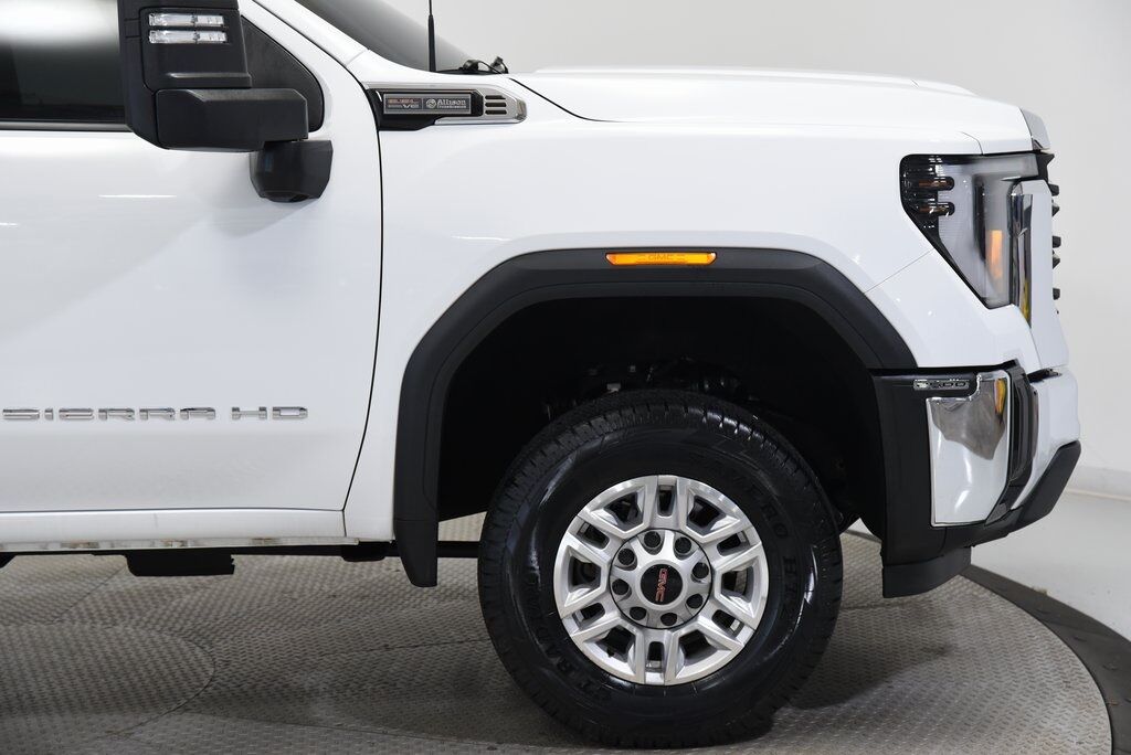 2024 GMC Sierra 2500HD Pro Akron OH