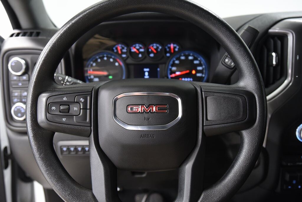 2024 GMC Sierra 2500HD Pro Akron OH