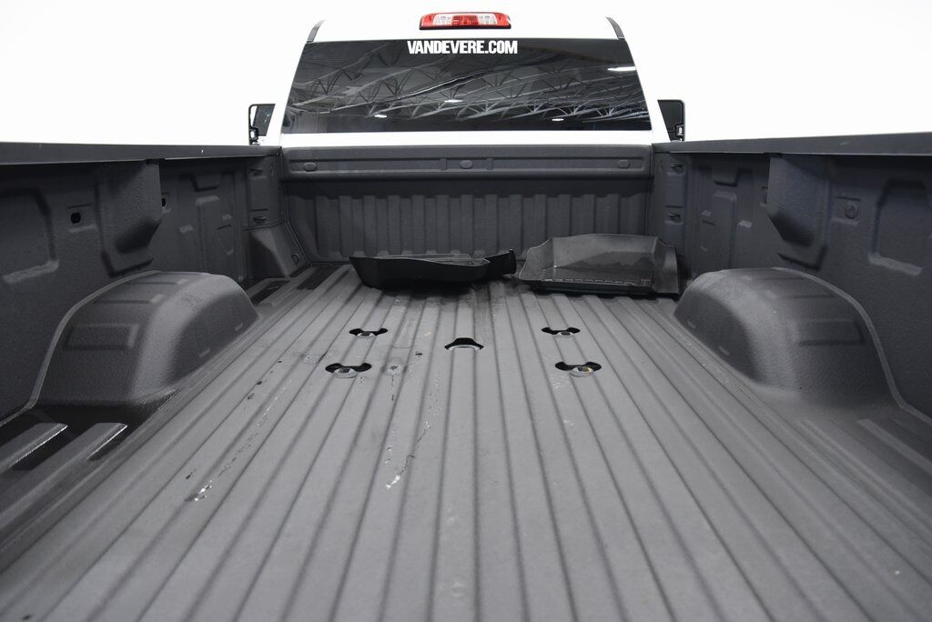 2024 GMC Sierra 2500HD Pro Akron OH