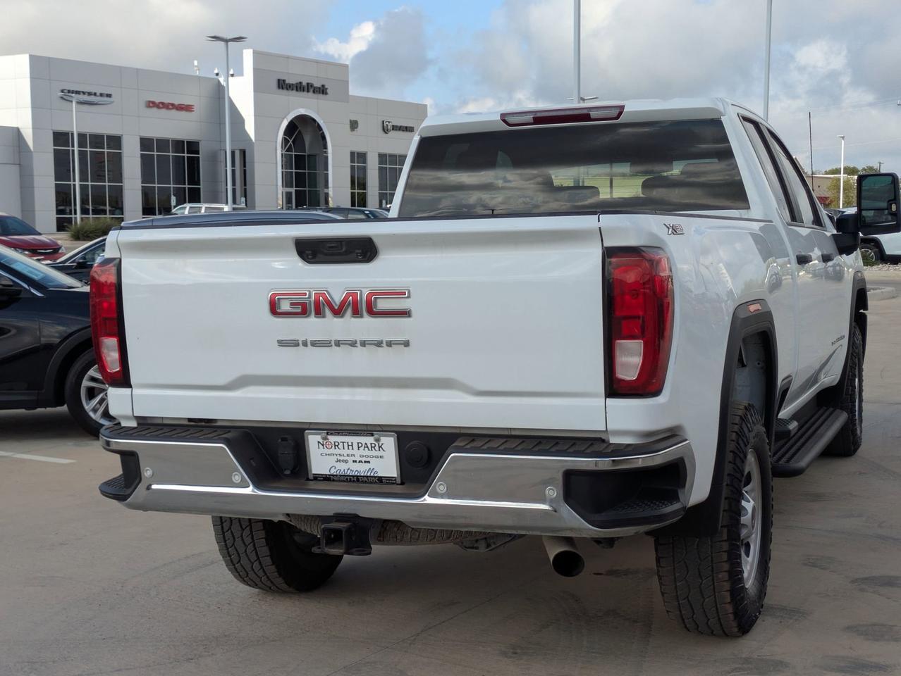 2024 GMC Sierra 2500HD Pro