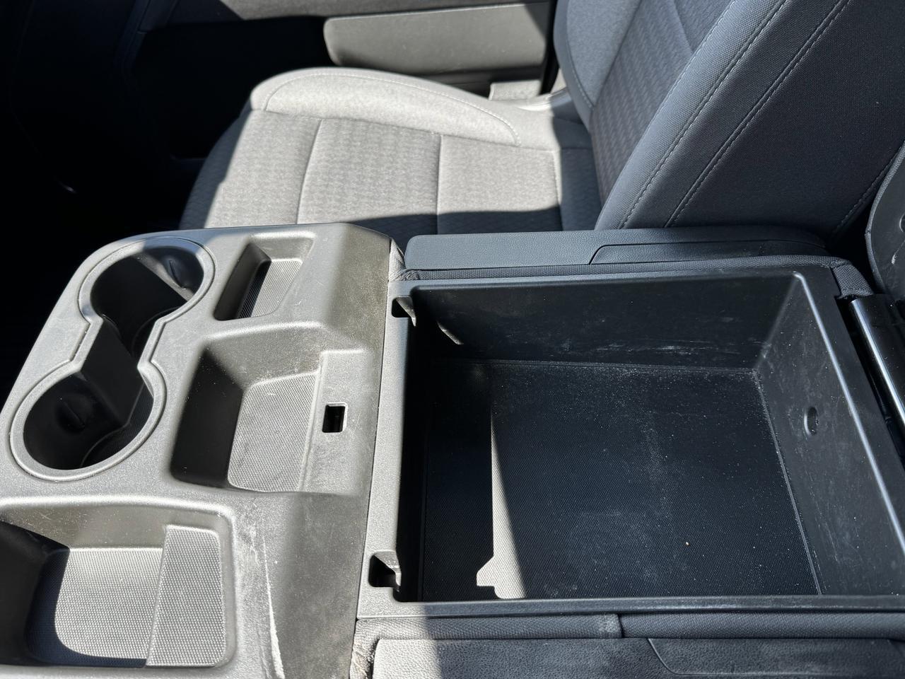 2024 GMC Sierra 2500HD SLE Crew Cab 4WD | V8 Duramax Diesel | Low KMs | OnStar | Front Bench Redwater AB