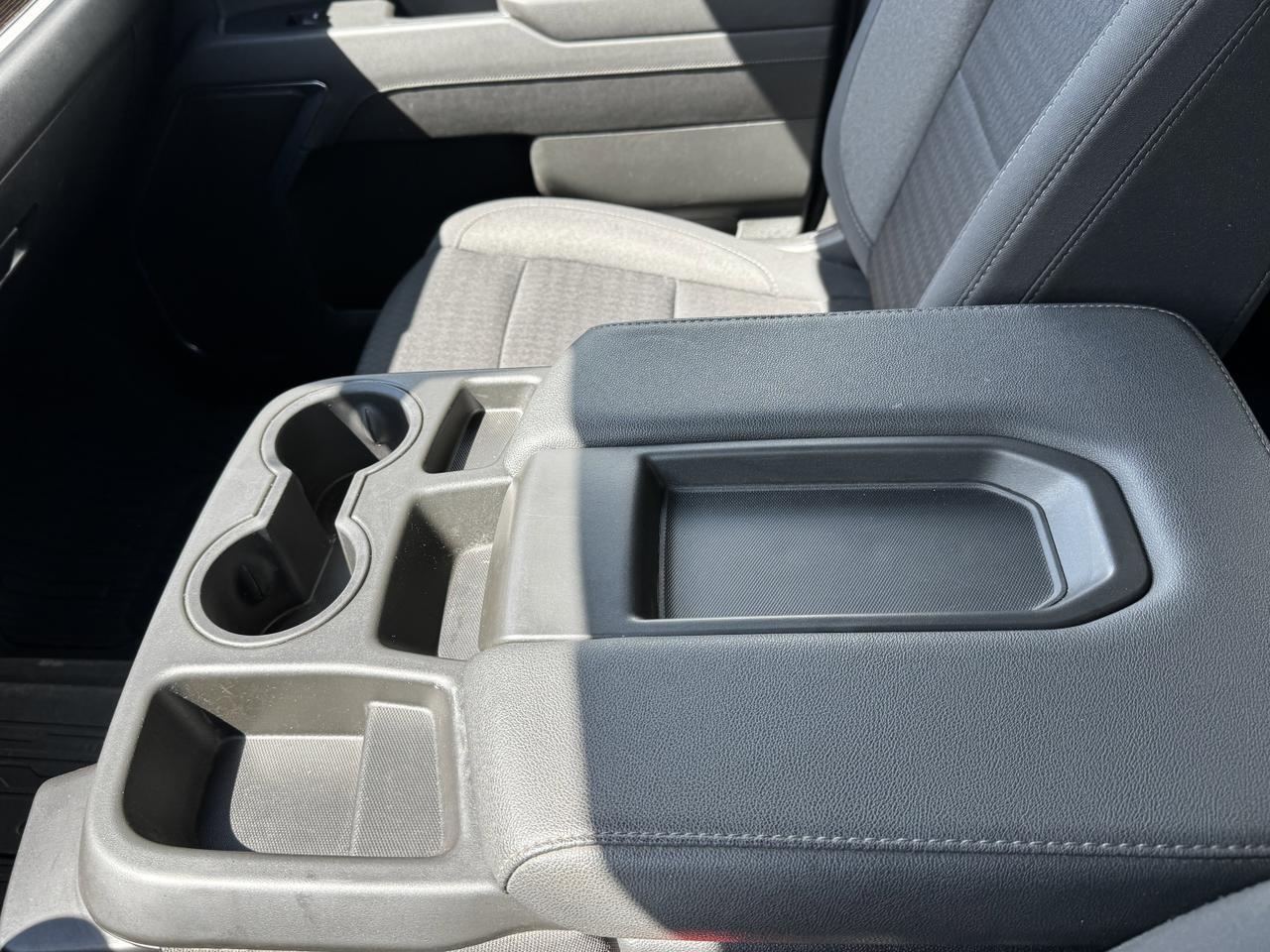 2024 GMC Sierra 2500HD SLE Crew Cab 4WD | V8 Duramax Diesel | Low KMs | OnStar | Front Bench Redwater AB